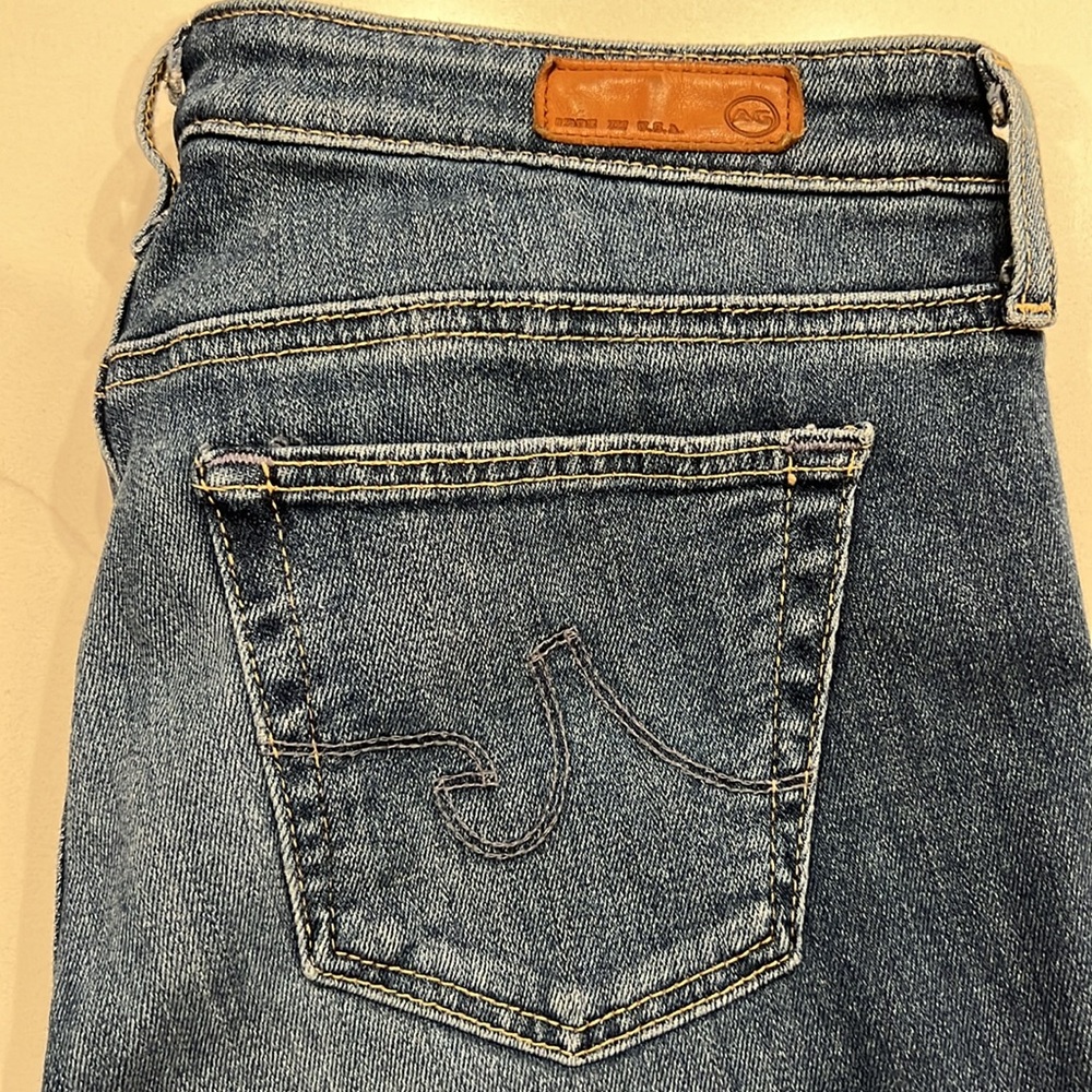 AG Adriano Goldschmied size 27R jeans
